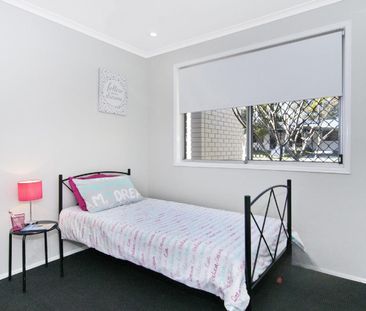 19 Kerrong Court, Shailer Park, Qld 4128 - Photo 5