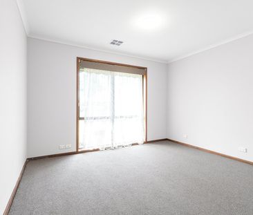 Spacious Family Home - Photo 1