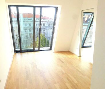 ERSTBEZUG - EXTRAVAGANTES SINGLE-DACHGESCHOSS MIT BALKON - Foto 1