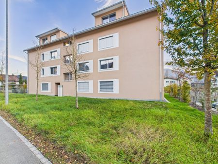 Grosszügige 4.5-Zimmer Wohnung in der Nähe des Sees in Weesen - Foto 3