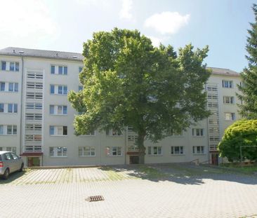 Helle 2-Zimmer-Wohnung mit Sonnenbalkon direkt am Zentrum - Foto 4