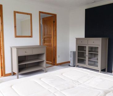 1 bedroom semi-detached house to rent - Photo 1