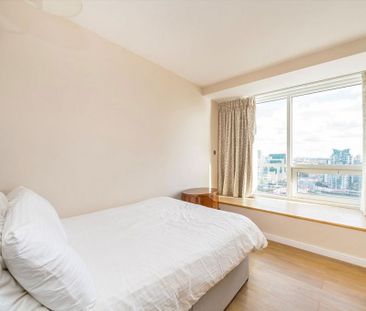 3 bedroom flat to rent - Photo 4