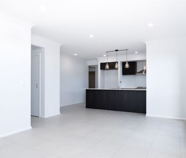 Modern Family Living in Prime South Ripley Location - Photo 3