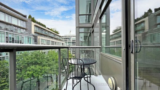 550 Wellington Lofts 55 , #627 - Photo 1