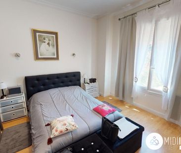 Location Maison 7 pièces 219m² LESCURE D ALBIGEOIS 81380 - Photo 4