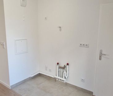 Location Appartement 1 pièce 27m² LE BLANC MESNIL 93150 - Photo 5