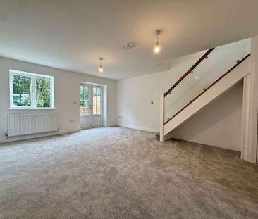 Woodford Close, Crabbs Cross, B97 - Photo 1