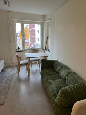 Västertorpsvägen, Hägersten - Photo 1