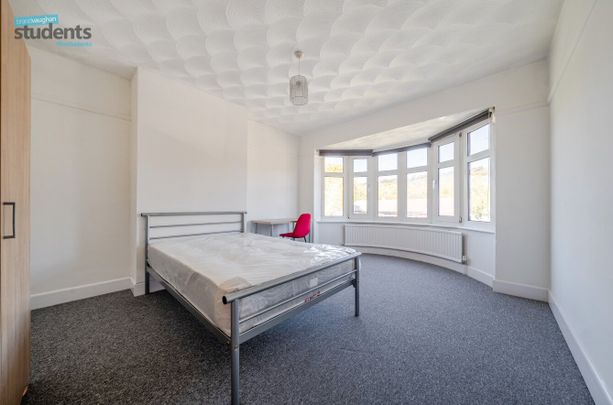 6 bedroom house to rent - Photo 1