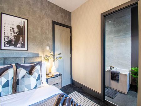 Haigh Avenue (Room 3), Rothwell, Leeds - Photo 3