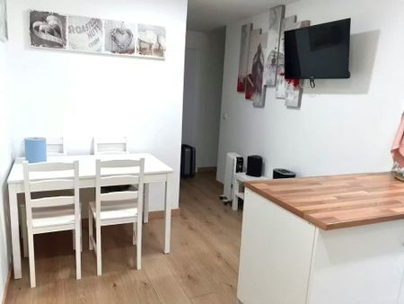 Avenida de las Vascongadas, Getafe, Community of Madrid 28903 - Photo 5