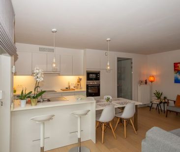 Appartement te huur in Beernem voor € 700 met 1 slaapkamer - Photo 1