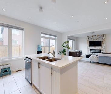 For Lease - 234 Wesmina Avenue, Whitchurch-Stouffville, Ontario - Photo 2