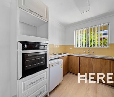 70 Beaconsfield Avenue, Midvale WA 6056 - Photo 6