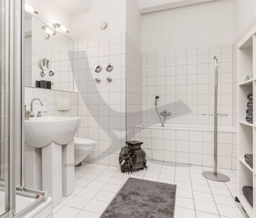 New York Factory living - Photo 6