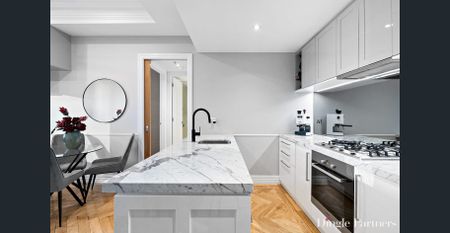 Luxury 32nd Floor Apartment with Uninterrupted City Views - Photo 4