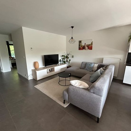 Appartement te huur - Foto 1