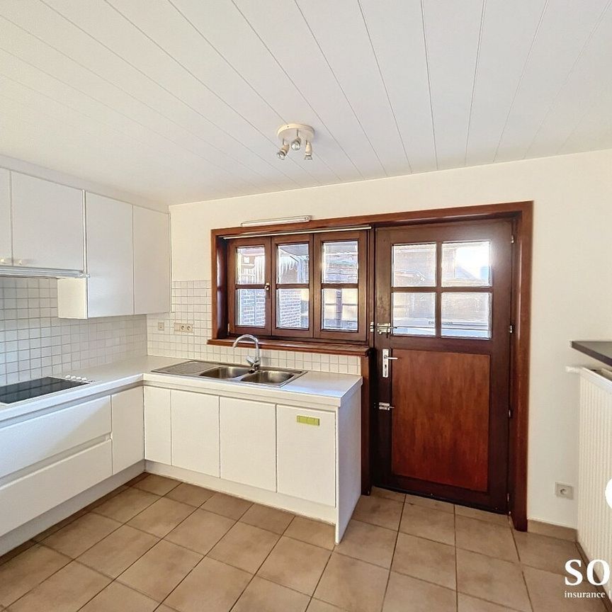 Halfopen bebouwing met 3 slaapkamer in rustige buurt - Foto 1