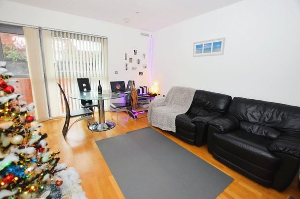 1 bedroom flat to rent - Photo 1