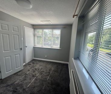 2 bedroom semi-detached house to rent - Photo 3