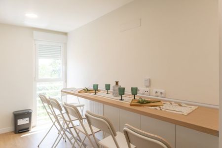 Avenida del Cardenal Herrera Oria, Madrid, Community of Madrid 28034 - Photo 4