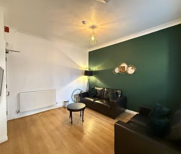 College Road, Bangor, Gwynedd, LL57 - Photo 3