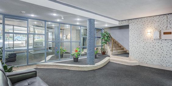 1 Bedroom - 3333 Édouard-Montpetit,, Montréal - Photo 3