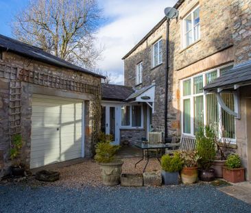 3 bedroom barn conversion to rent - Photo 1