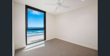 Beachfront Two Bedroom Unit - Photo 4