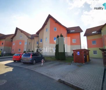 Pronájem bytu 1+kk s balkonem, 40 m - Photo 2