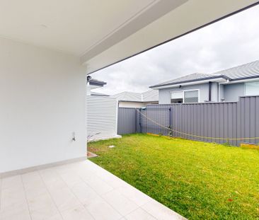 31 Rowcliff Circuit, Lochinvar NSW 2321 - Photo 1
