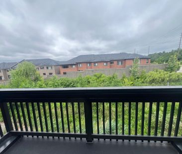 For Lease - 4 Chestnut Court, Aurora, Ontario - Photo 6