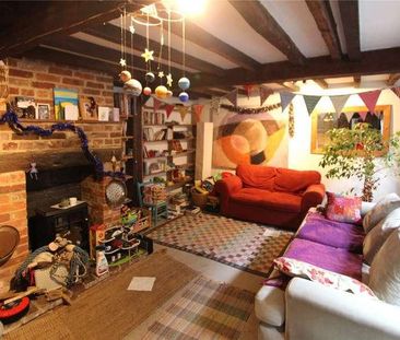 Sussex Road, Petersfield, Hampshire, GU31 - Photo 1