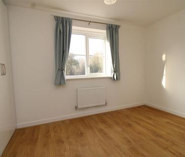 Wilton Avenue, Hampton Gardens, Peterborough - Photo 5