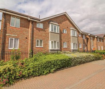 2 Bedroom Flat - Photo 3