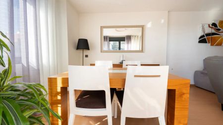 with double terrace, open views and urbanization with all services - Foto 5