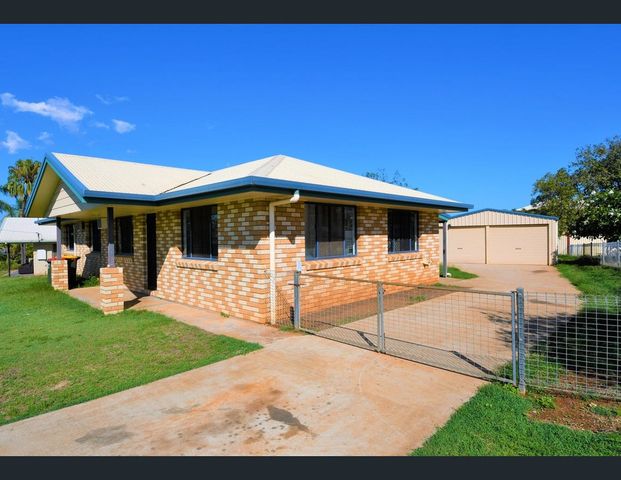 Double Bay Shed - Photo 1