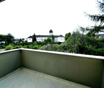 Modernisierte 3-Raum-Wohnung in Holsterhausen, Nähe Landgericht! - Photo 4