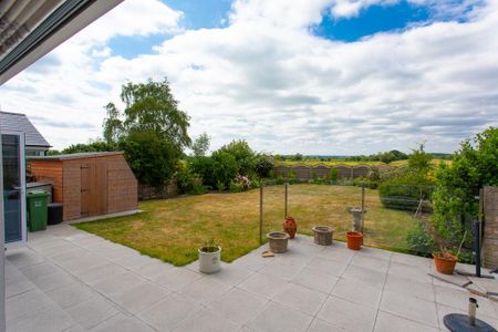 3 bedroom bungalow to rent - Photo 4