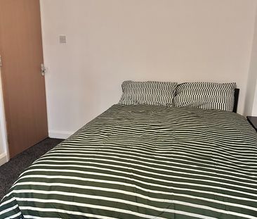 Room in a Shared House, Coleraine Road, B42 - Photo 2