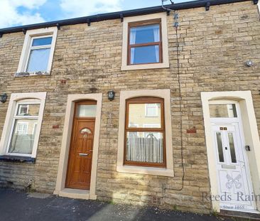 2 bedroom terraced house to rent - Photo 6