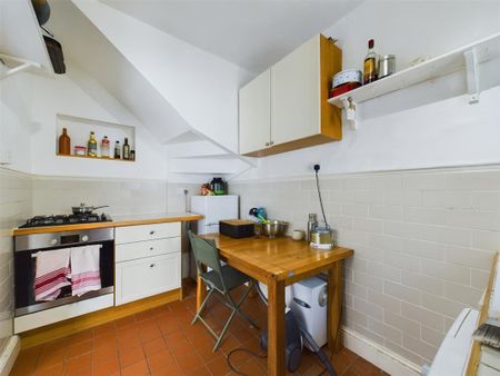 Ewart Street, Brighton - Photo 3