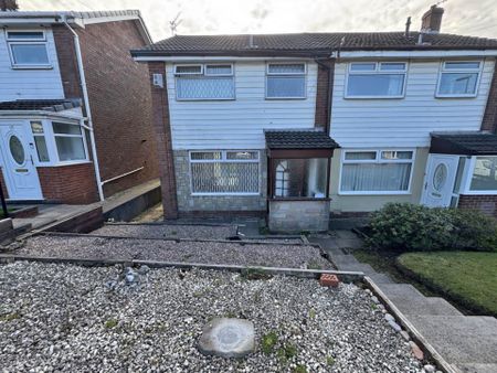 Camberwell Way, Royton - Photo 2