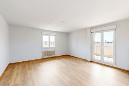 Living in the vicinity of Claraplatz is a pleasure - Photo 5