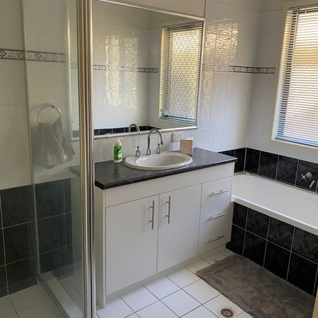 Victoria Point - Photo 3