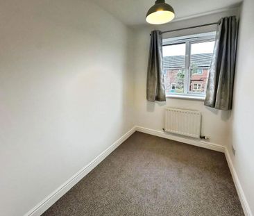 3 bedroom semi-detached house to rent - Photo 3