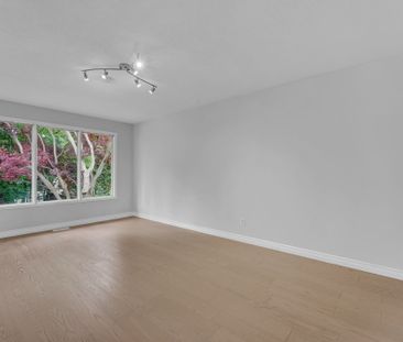 For Lease - 370A Churchill Court, Waterloo, Ontario - Photo 4