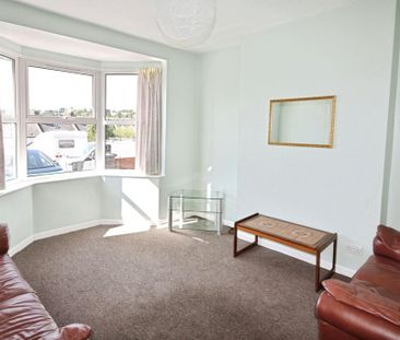 5 bedroom detached house to rent - Photo 1