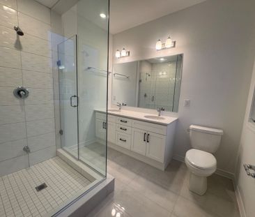 For Lease - 1257 Ferguson Drive Unit# 8, Milton, Ontario - Photo 2